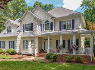 5911 Moss Creek Rd, Midlothian, VA 23112