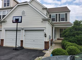 8598 Cascade Rd, Breinigsville, PA 18031