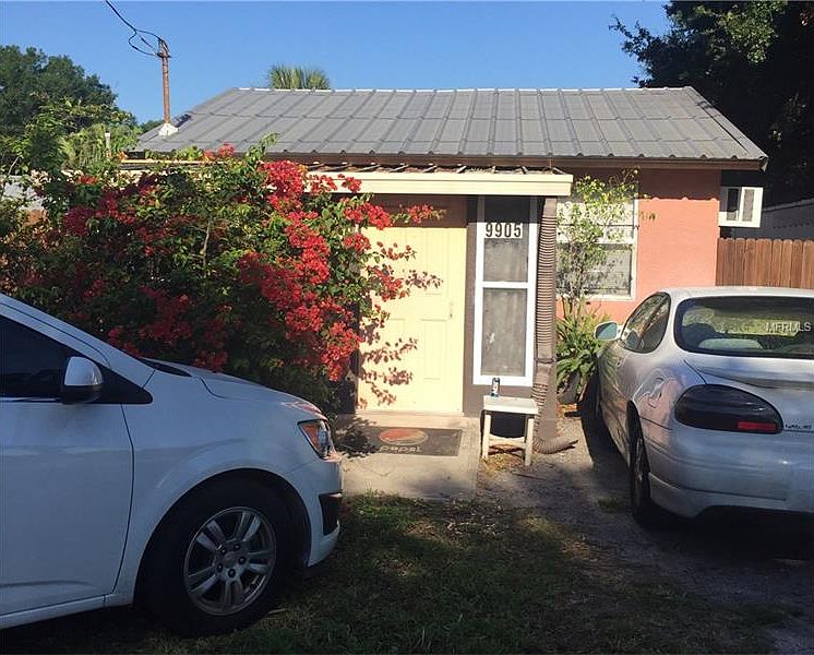 2nd image of 9903 Maggie St