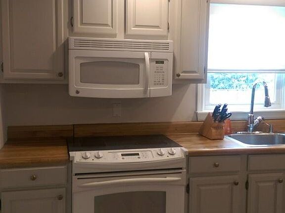 Microwave and rangetop