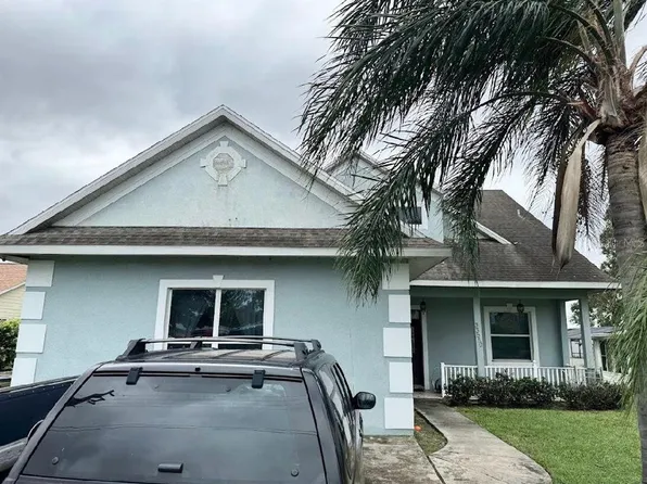 33550 Picciola Dr, Fruitland Park, FL 34731