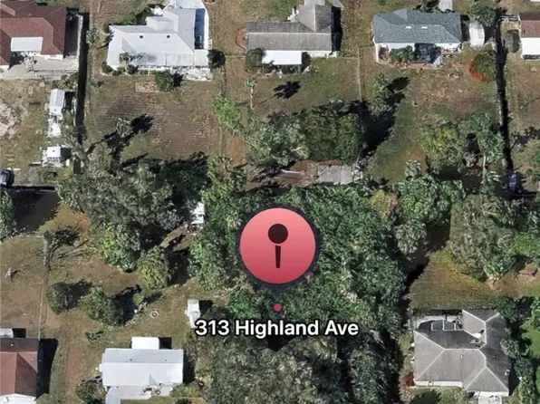 313 Highland Ave, Lehigh Acres, FL 33936