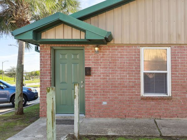 6782 Bundy Rd