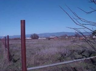 455 Voigt Rd, Lakeport, CA 95453