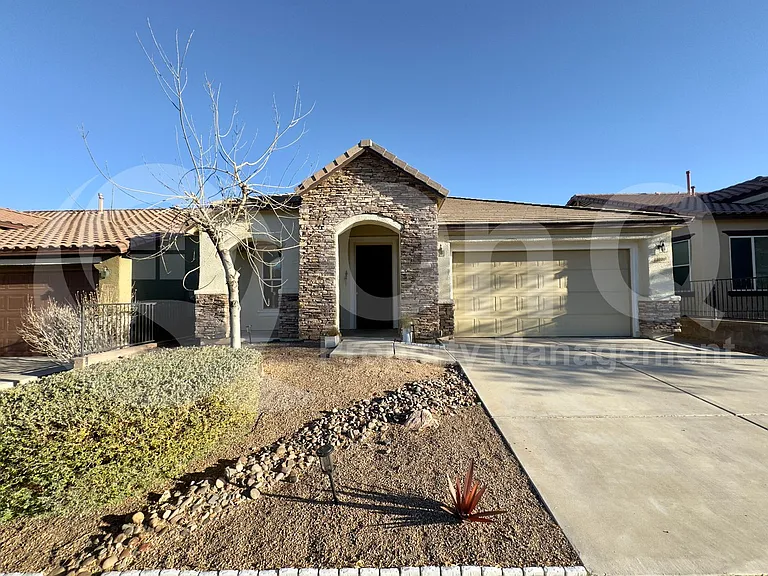 11020 E Pima Creek Dr — Photo 1