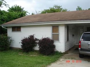 417 N Kansas St, Springdale, AR 72764