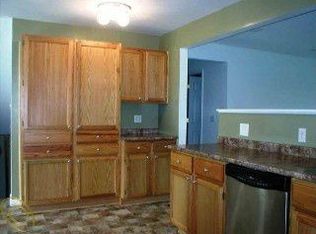 4299 Bennett Dr, Burton, MI 48519