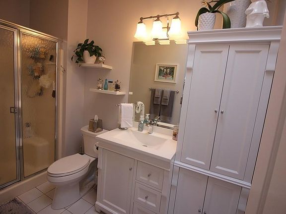 5th image of 20 Weatherly Dr Unit 6