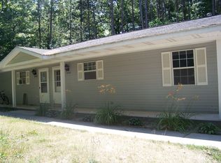 16538 Taft Rd, Spring Lake, MI 49456