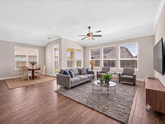 4th image of 2403 Madera Landing Ln