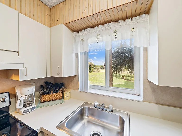 275 Palm Ave #C203 — Photo 13