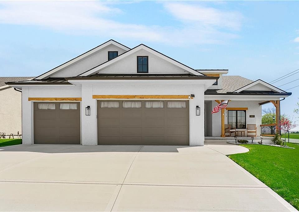 1st image of 1845 Falcon Ct