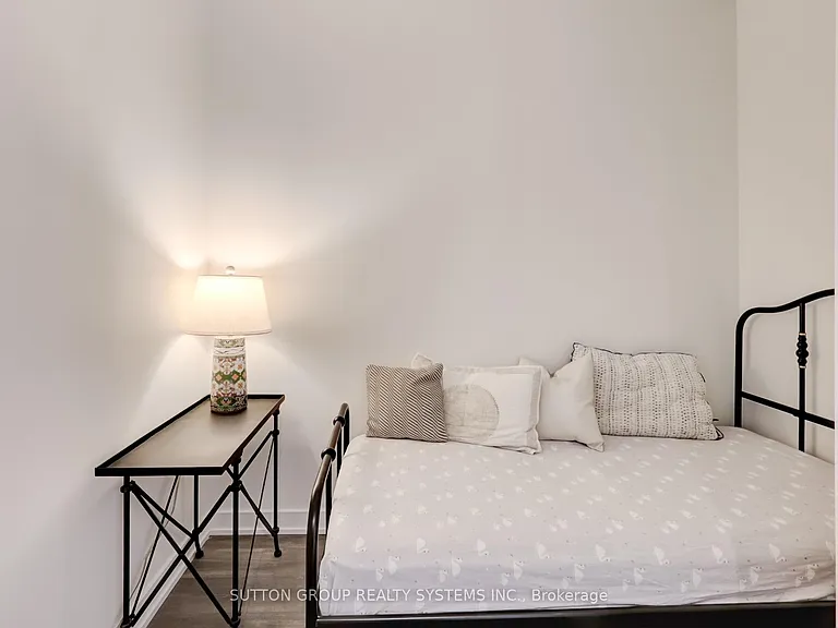 28 Ann St #807 — Photo 6
