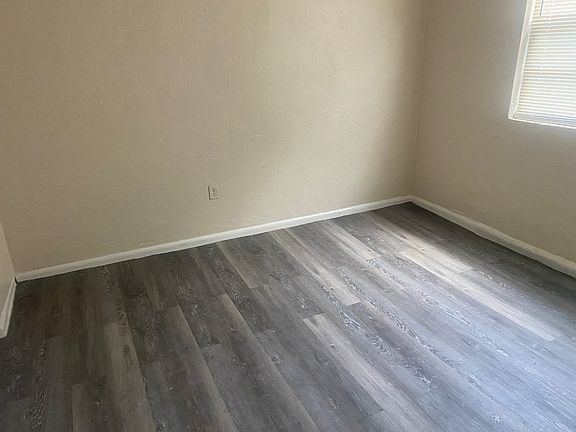 2nd image of 1450 NW 1st Ave #15
