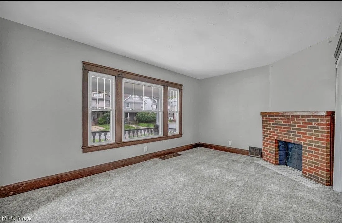 4 bed, 1.5 bath, $1,800 — Photo 4