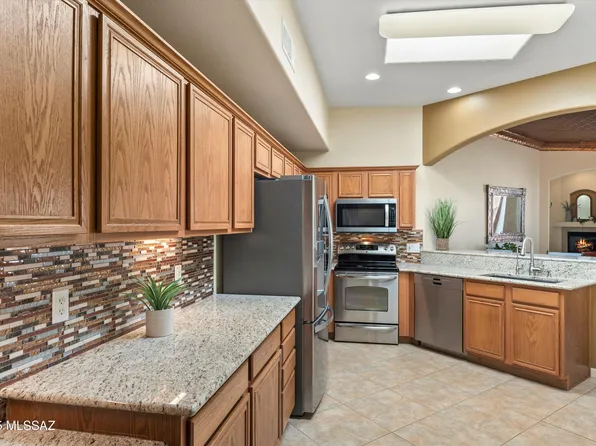 7520 E Maritime Dr, Tucson, AZ 85756