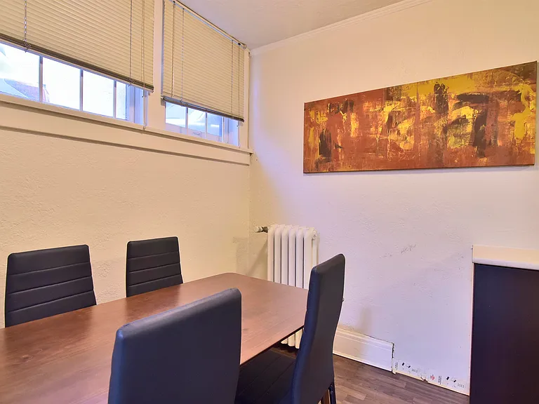 935 Jervis St #18 — Photo 13