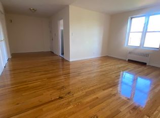 64-09 Booth St #2G, Rego Park, NY 11374