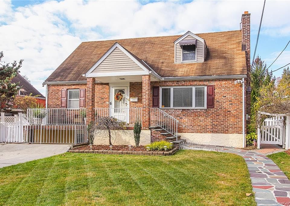 195 Clunie Avenue, Yonkers, NY 10703 Zillow