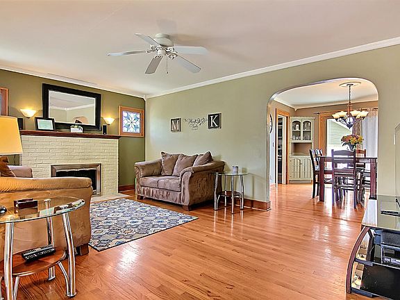 4th image of 3410 Jewett Ave