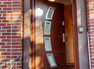 5918 Bleecker St #2, Ridgewood, NY 11385