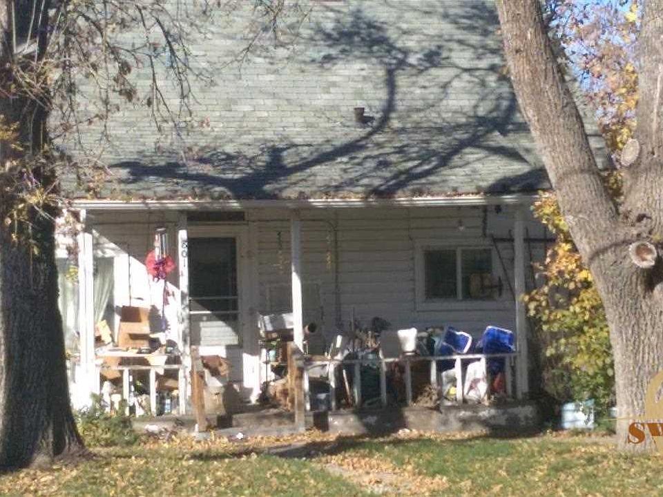 2nd image of 801 N Rouse Ave