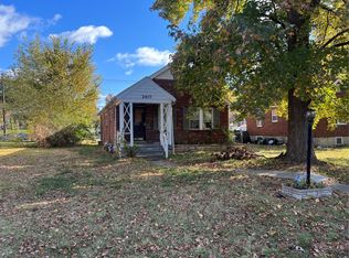 2407 Petrova Ave, Saint Louis, MO