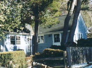 153 R Compo Rd, Westport, CT 06880