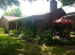 1215 Willis Rd, Carthage, MS 39051