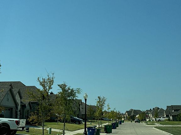 5th image of 488 Haven Rd