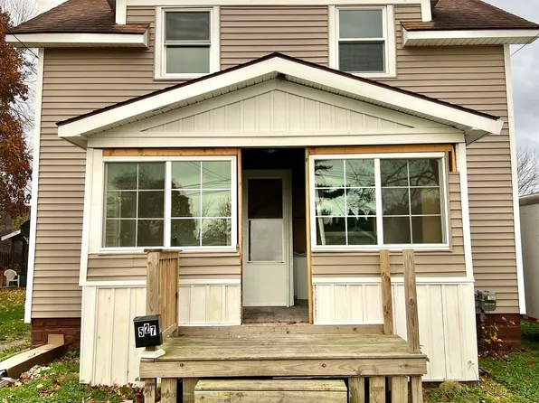 527 Fletcher St, Owosso, MI 48867