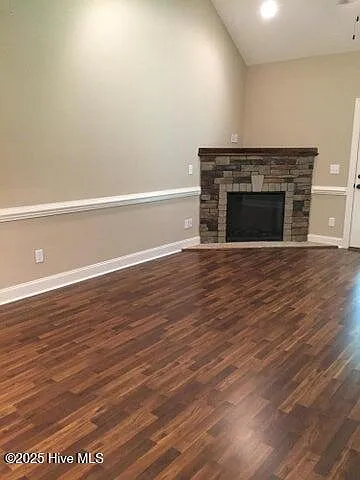 1632 Cambria Dr #B — Photo 6