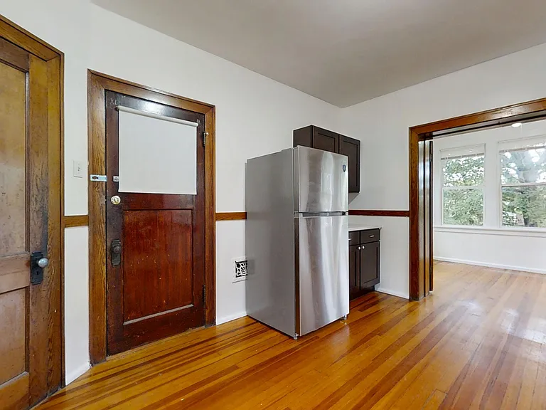 3704 Fairview Ave #2W — Photo 21