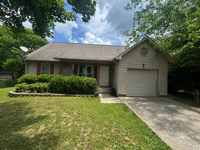 3409 Minor Dr — Photo 1
