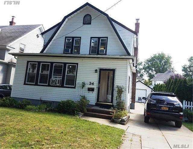 1st image of 34 Spooner St
