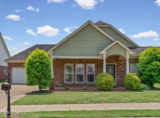 2349 Saint Ives Ln, Hernando, MS 38632