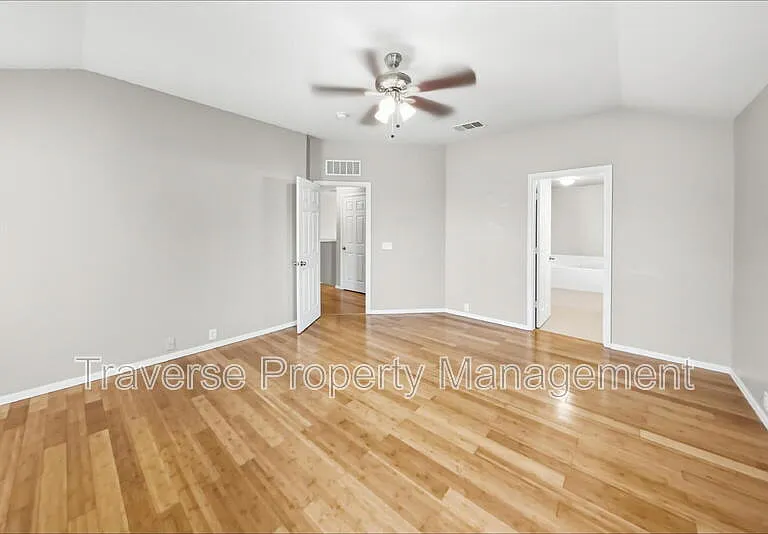 8440 Asheville Ln — Photo 8