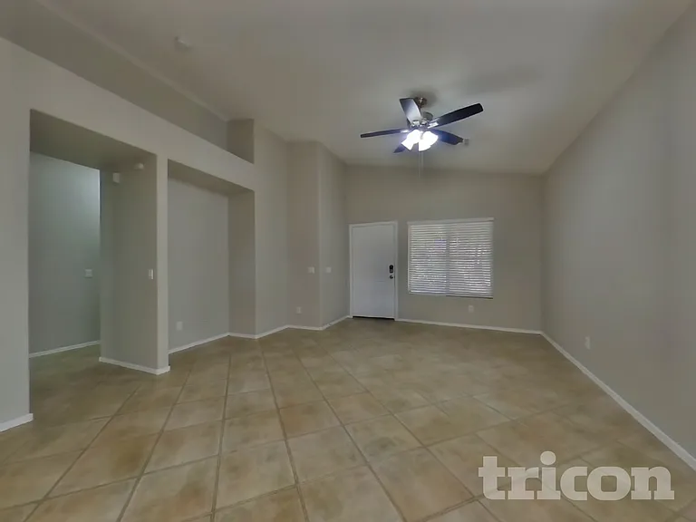 40139 N Patriot Way — Photo 3