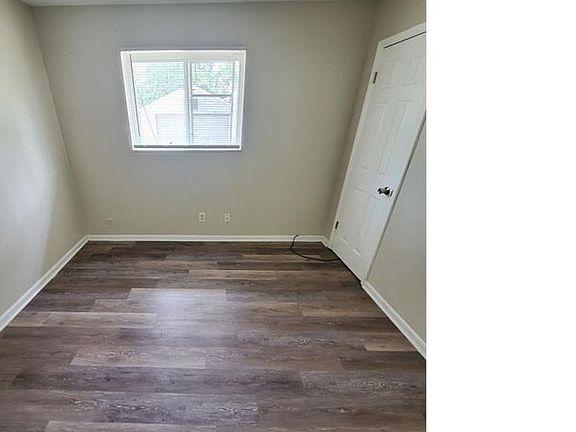 3rd image of 2682 Joyce Ave APT C