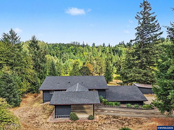 3rd image of 6271 Treehouse Rd