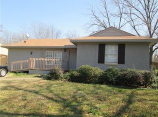 515 Overhill Dr, Arlington, TX 76010