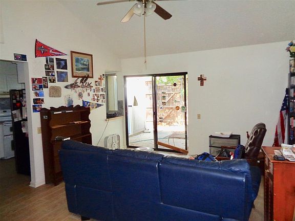 3rd image of 11920 Leisure Dr