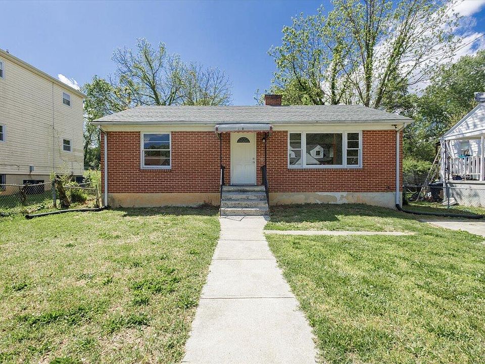 1st image of 1210 Crescent St NW