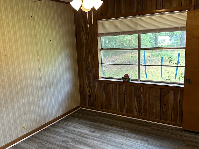 215 Fagan Ln — Photo 12
