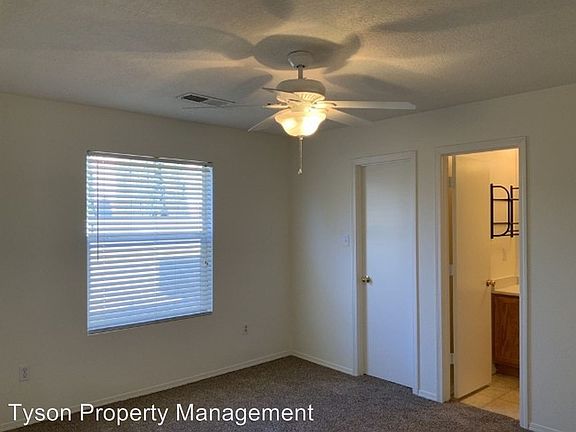 5th image of 10701 Hatch Dr NW