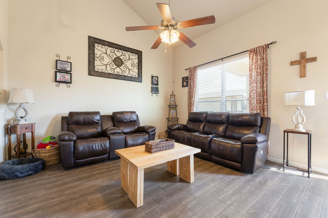 next background image