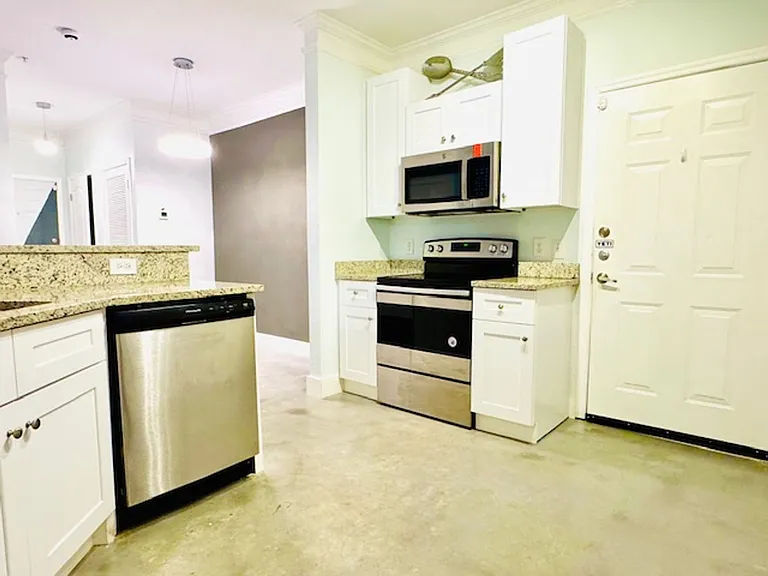 8842 Villa View Cir #108 — Photo 53