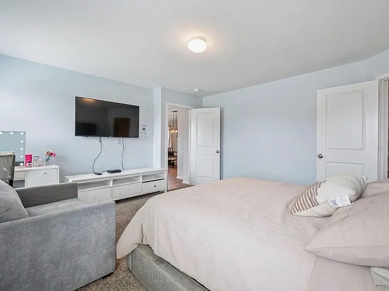 900 Sapphire Dr — Photo 10