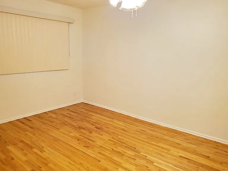 924 N Sierra Bonita Ave #1 — Photo 12