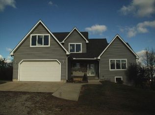 1140 Pine Grove Ln, Clinton, MI 49236